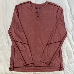 Lululemon Men’s LS Henley top